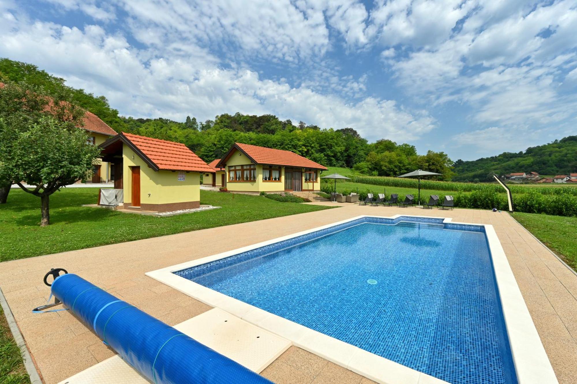 Ruralna Kuca 'Villa Zagorka' Za Odmor Sa Bazenom I Bocalistem Donja Pacetina Exteriér fotografie