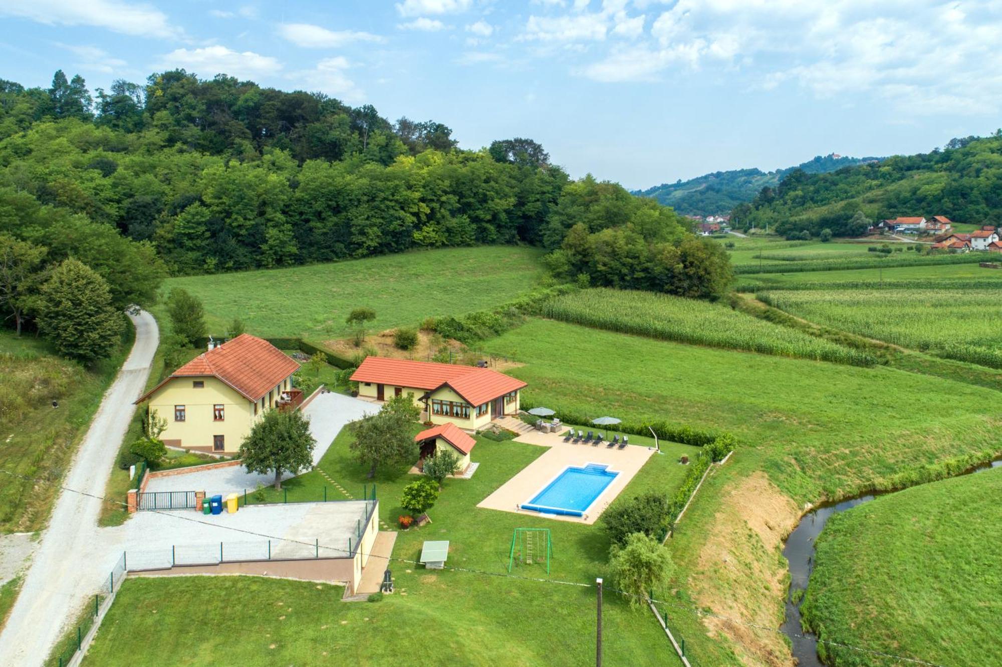 Ruralna Kuca 'Villa Zagorka' Za Odmor Sa Bazenom I Bocalistem Donja Pacetina Exteriér fotografie