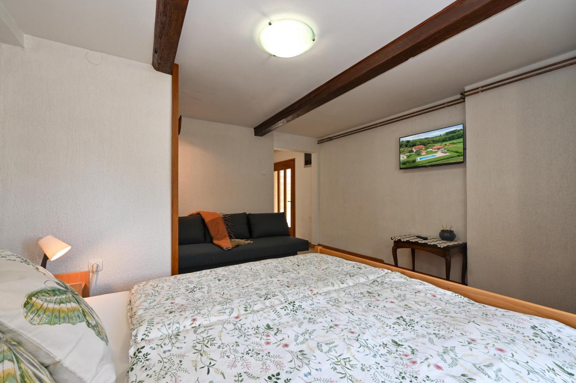 Ruralna Kuca 'Villa Zagorka' Za Odmor Sa Bazenom I Bocalistem Donja Pacetina Exteriér fotografie